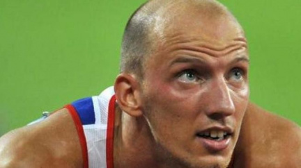 Ústecký mítink zklamal, zčásti i kvůli prudkému dešti 