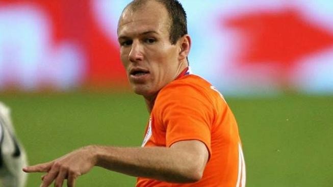 Hvězdou německé fotbalové ligy byl asociací hráčů zvolen Robben