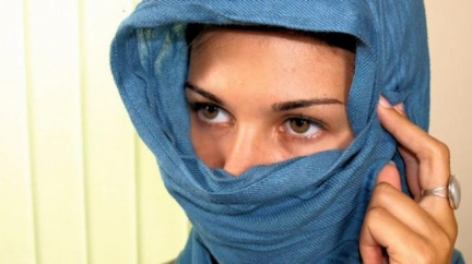 Francouzský parlament má rozhodnout o zákazu muslimských závojů 