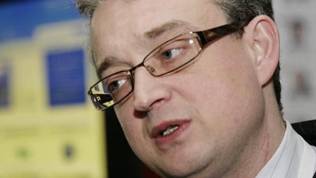 Benda: Kalousek byl v levicových vodách. Neměl by nás školit