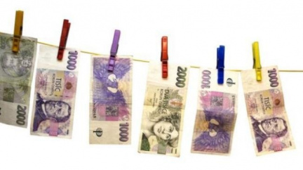 Drsná finta trojkoalice. Podporu spoření zdaní padesáti procenty 