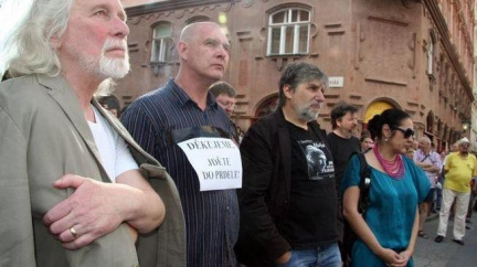 V Brně demonstrovalo na podporu exministra Pospíšila pouhých 200 lidí