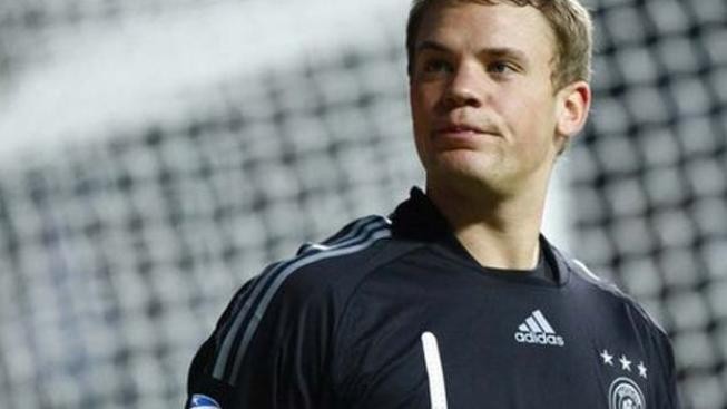 Brankář Neuer přiznal, že Lampardova střela skončila za čárou