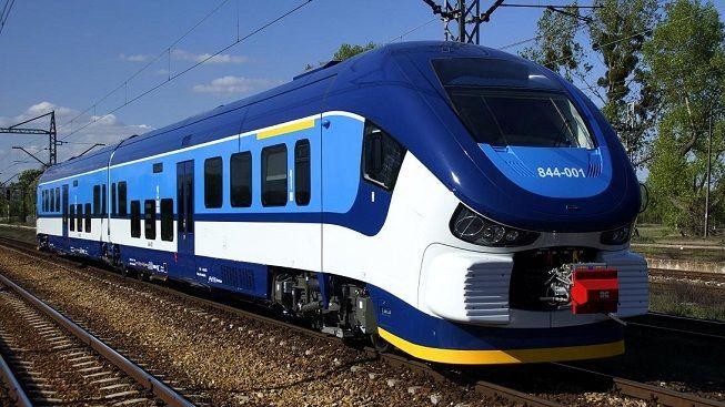 České dráhy převzaly všech osm RegioSharů pro Karlovarský kraj