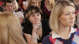 V Praze protestovalo zhruba 100 studentů proti školnému 