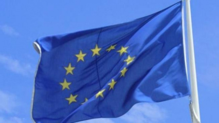 Klaus: Euro neustálo špatné počasí