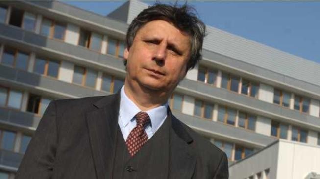 Vláda podá demisi do 24 hodin, potvrdil Fischer