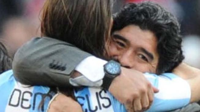 Argentina potřetí vyhrála, řečtí fotbalisté na MS končí
