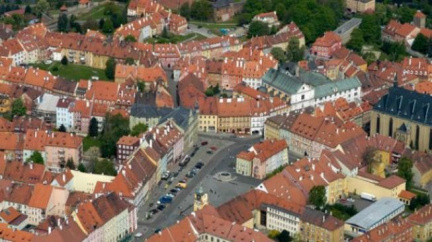 V Chebu zadrželi falešné policisty, vybírali pokuty za prostituci 