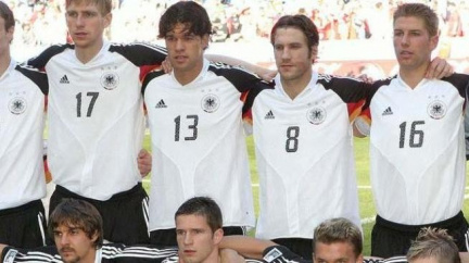 Experty potěšil výkon Německa, zlobí je ale otravné vuvuzely 