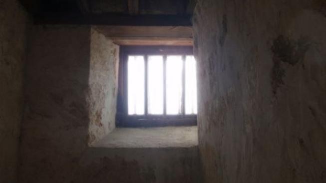 Policie zadržela muže, který údajně vyloupil tři banky 