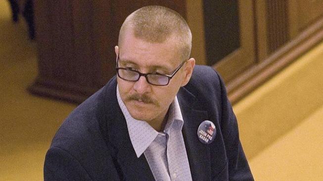 Petruška přišel o místo poslance, teď padá ze stranických postů
