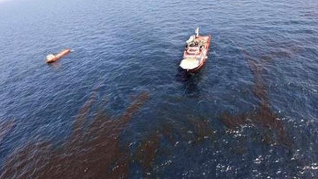 BP zkouší opět zastavit únik ropy, tentokrát ventilem