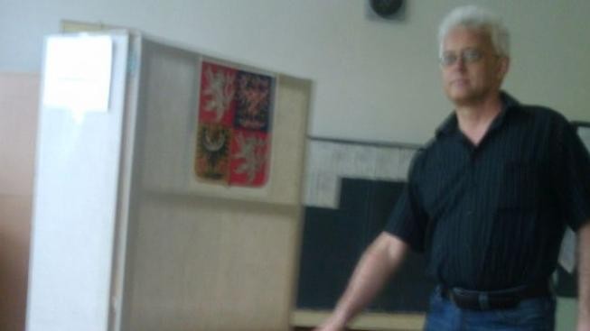 K volbám přišlo do 11:00 asi 60 procent voličů