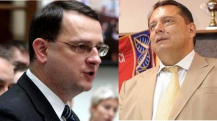 Facebook: Duel lídrů byl jako závod F1. Nuda až do cíle