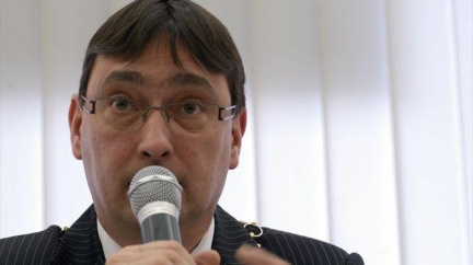 Dvojice radních Prahy 10 rezignuje kvůli kauze Key Investments