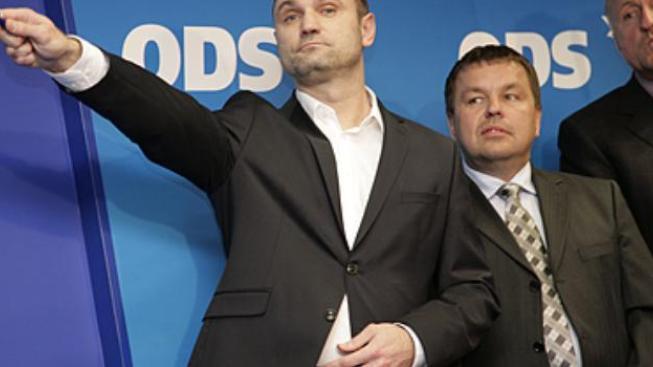 Langer je prunofil, tvrdí necyklopedisté