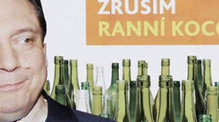 Průzkum: Kampaň vyhrocená, ale programy stran podobné