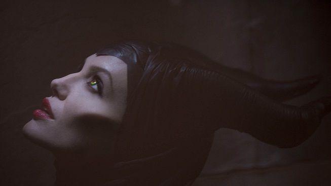 Angelina Jolie i jako zlá rohatá čarodějnice vypadá sexy