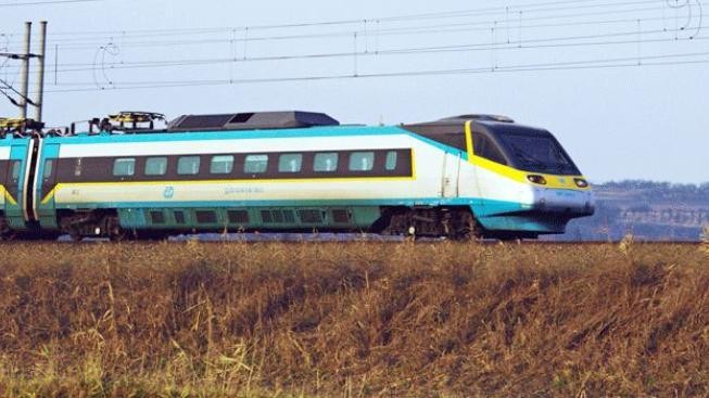 Velká voda uzavřela část koridoru, Pendolina naberou zpoždění