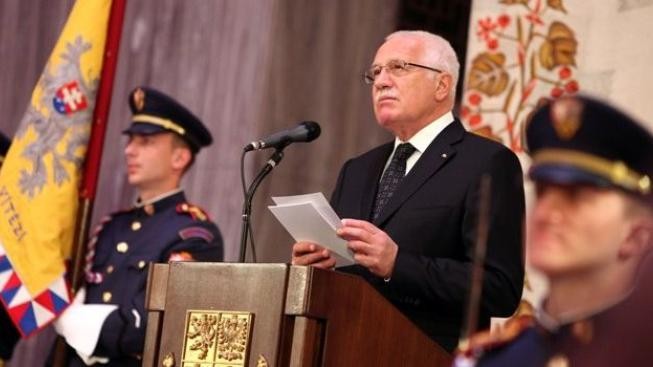 Případ muže, jehož Klaus odmítl jmenovat soudcem, jde k ÚS