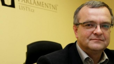 Kalouskova předvolební složenka: Ihned uhraďte 121 tisíc korun