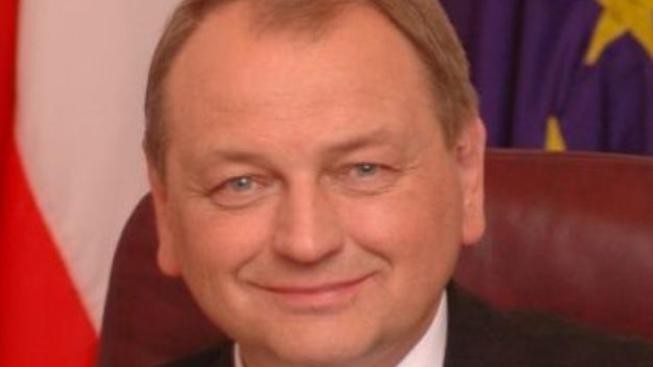 Jsi popleta, přesto tě mám rád, vzkázal Kalousek Kasalovi