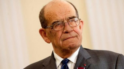 Ombudsman Motejl bude mít pohřeb se státními poctami