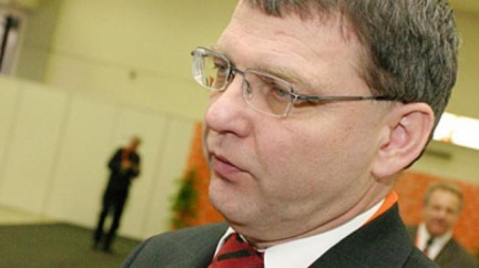 Soud: Zaorálek se Bakalovi za gaunera omlouvat nemusí