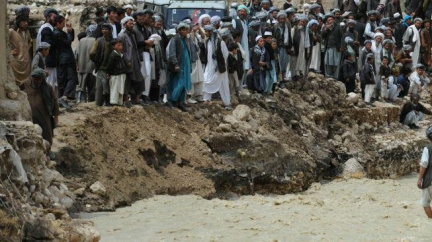 Bleskové povodně v Afghánistánu usmrtily 37 lidí
