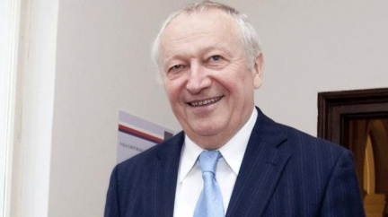 Vláda miliardovou ekologickou superzakázku nezrušila