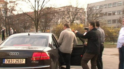 Rekonstrukce Janouškovy nehody komplikuje dopravu v Praze