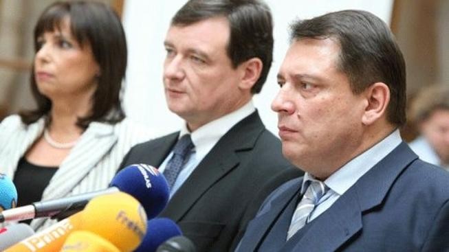 Paroubek ostře kritizuje rozhodnutí ÚS o důchodech