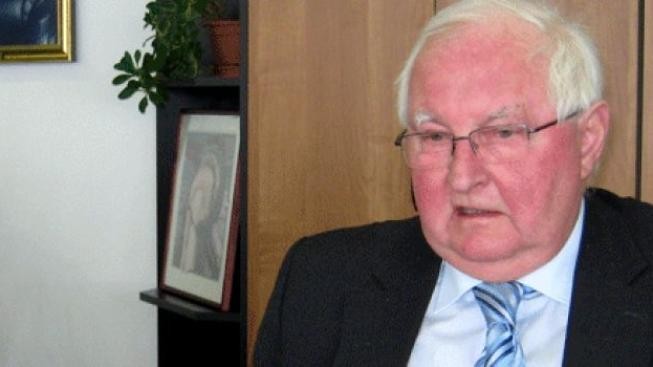 Rektor ZČU odeslal první dopisy lidem, jimž má být odebrán titul 