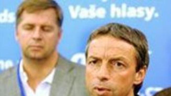 Politici v ODS: Topolánek by měl z postu šéfa odejít rychle
