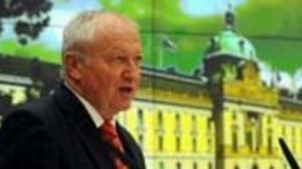 Janota: Rozpočet na rok 2011 připraví ještě tato vláda