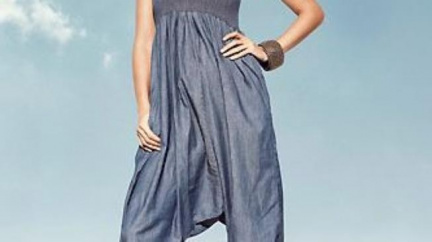 Supermodelka Carmen Kass přináší jaro