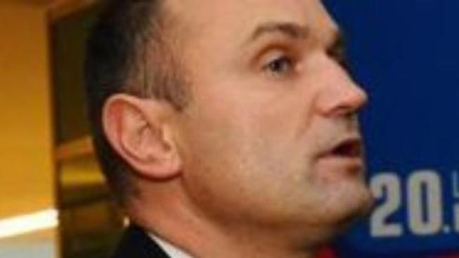 Langer: Je to strategie. Čekáme v ústraní s granáty