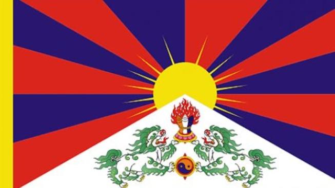Na Kopřivnické radnici zavlála tibetská vlajka