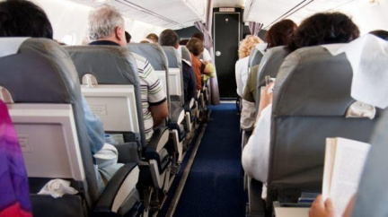 Čeká vás dlouhá cesta letadlem? Vše o cestovní trombóze