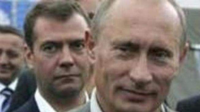 Rogozinův vzkaz Americe: Ruský medvěd vás nakope do zadku