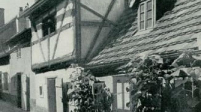 Zlatá ulička se bude opravovat 