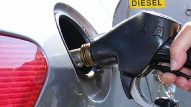 Benzín zdražil o korunu, cena pohonných hmot ještě poroste