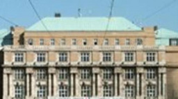 Třetina studentů souhlasí se školným, uvádí průzkum