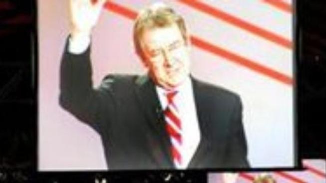 Rasmussen opět zvolen šéfem evropských socialistů