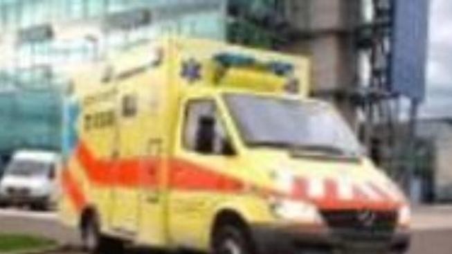 Při srážce tramvaje s autobusem se v Praze zranilo šest lidí