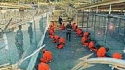 Vězení na Guantánamu zavřeme později, připouštějí USA