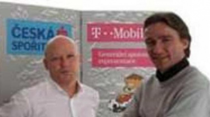 Šmicer ukončil kariéru a je manažerem reprezentace
