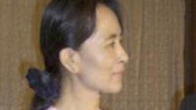 Disidentka Su Ťij  poprvé opustila domácí vězení