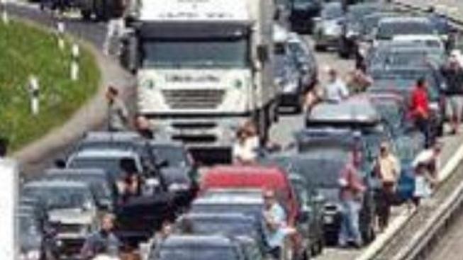 Dálnici D1 blokovala tragická nehoda